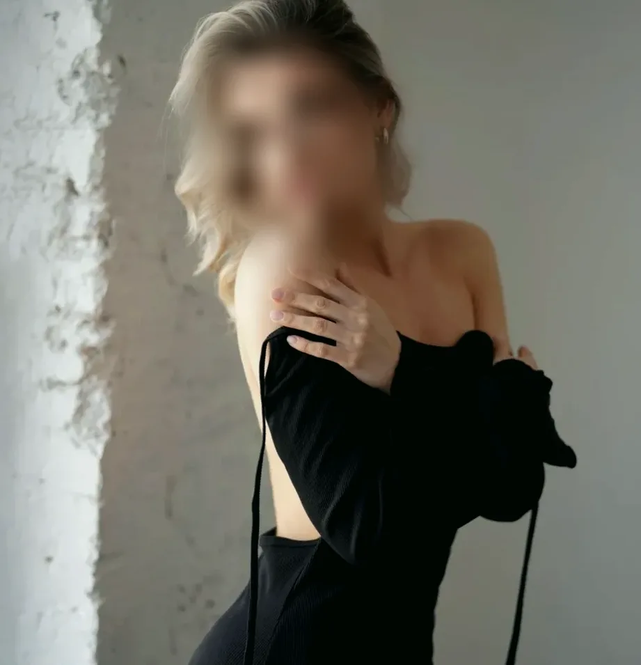 Ana, 25 años
